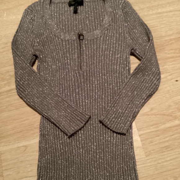 Sweater - Picture 2 of 5